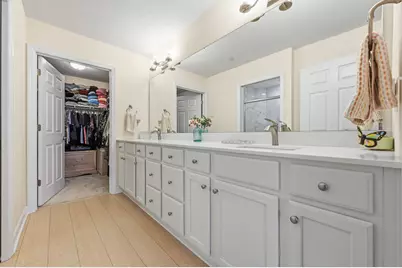 1042 Forest Oaks Drive, Center Township, PA 16001 - Photo 21