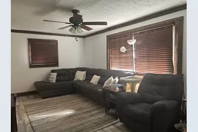 38 Hemlock St, Brighton Township, PA 15009 - Photo 3