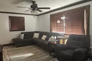 38 Hemlock St, Brighton Township, PA 15009 - Photo 3