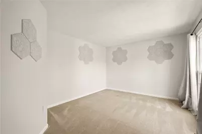 283 Shady Glen Dr, Moon/Crescent Twp, PA 15108 - Photo 17