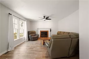 283 Shady Glen Dr, Moon/Crescent Twp, PA 15108 - Photo 13