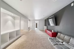 110 Dalur Way, Hempfield Township, PA 15601 - Photo 31