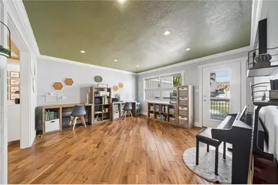 110 Dalur Way, Hempfield Township, PA 15601 - Photo 3