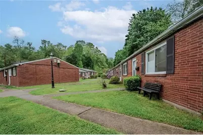 1-19 Pennridge Ct, Pittsburgh, PA 15235 - Photo 3