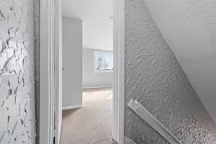 1656 Dellrose St, Pittsburgh, PA 15210 - Photo 25