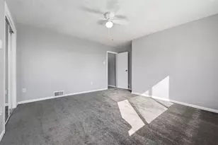 1656 Dellrose St, Pittsburgh, PA 15210 - Photo 27