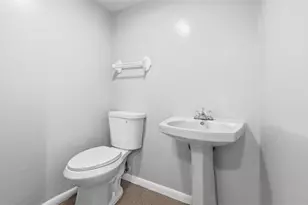 1656 Dellrose St, Pittsburgh, PA 15210 - Photo 21