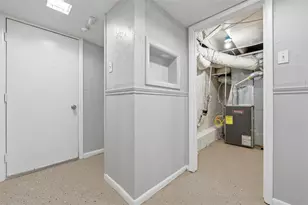 1656 Dellrose St, Pittsburgh, PA 15210 - Photo 19