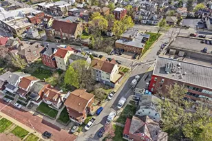 1656 Dellrose St, Pittsburgh, PA 15210 - Photo 47