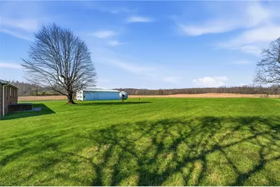 311 Rose Point Rd, Slippery Rock, PA 16101 - Photo 7