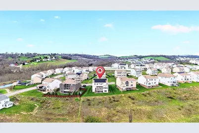 1055 Livorno Dr, Collier Township, PA 15071 - Photo 5