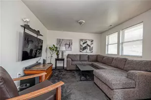 249 Washington Rd, Franklin Township, PA 15370 - Photo 9