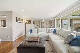 1219 Cocker Dr, Bethel Park, PA 15102 - Photo 7