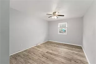 255 Broadlawn Dr, Elizabeth Twp/Boro, PA 15037 - Photo 21