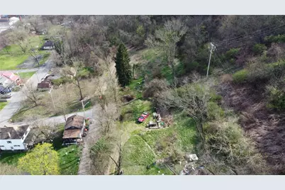 1801 13th Ave, Beaver Falls, PA 15010 - Photo 3