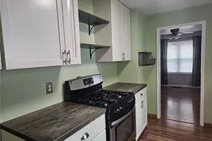 2918 Hudson Rd, Erie City, PA 16508 - Photo 7