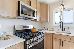 498 Taylor, North Versailles, PA 15137 - Photo 9