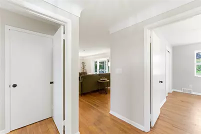 498 Taylor, North Versailles, PA 15137 - Photo 11