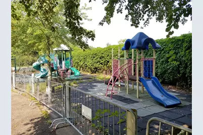 1826 Saint Paul St, Pittsburgh, PA 15203 - Photo 33