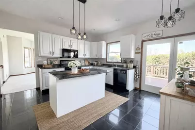 1019 Kimberly Dr, South Union Township, PA 15401 - Photo 9