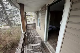 434 S Center Ave, Somerset Township, PA 15501 - Photo 3