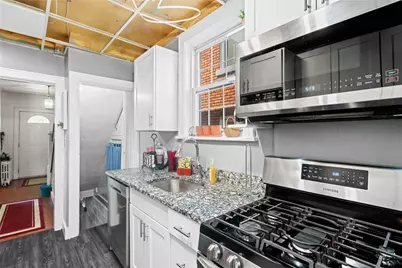 821 Greenfield Ave, Pittsburgh, PA 15217 - Photo 11