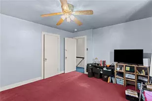 821 Greenfield Ave, Pittsburgh, PA 15217 - Photo 27