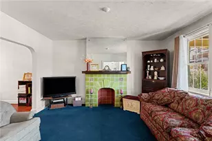 821 Greenfield Ave, Pittsburgh, PA 15217 - Photo 5