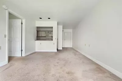 1987 Centurion Dr #L13, Pittsburgh, PA 15221 - Photo 17