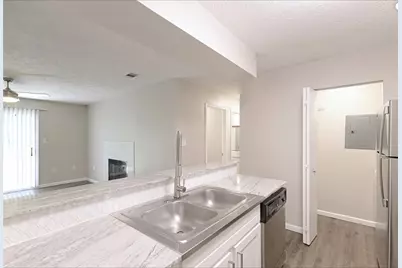 916 Beaver Grade Rd 621 Riders Way, Moon/Crescent Twp, PA 15108 - Photo 3