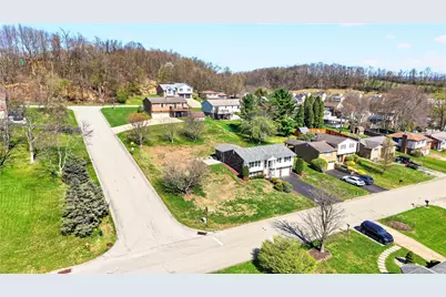 625 Stamford Drive, Hempfield Township, PA 15601 - Photo 29