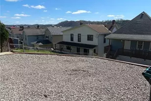 424 W 7th Ave, Tarentum, PA 15084 - Photo 3