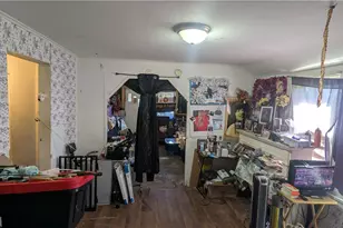 2546 Merwyn Ave, Pittsburgh, PA 15204 - Photo 5