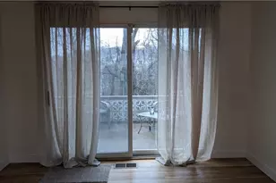 250 Woodridge Dr, Carnegie, PA 15106 - Photo 13