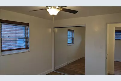 250 Woodridge Dr, Carnegie, PA 15106 - Photo 23