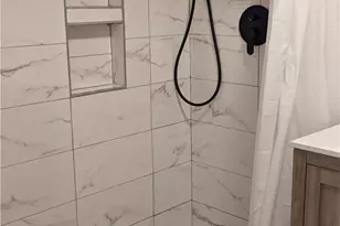 250 Woodridge Dr, Carnegie, PA 15106 - Photo 15