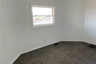 424 W 7th Ave, Tarentum, PA 15084 - Photo 9