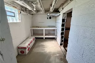 1350 Paradise Ave, Washington Township, PA 15012 - Photo 23