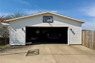 1350 Paradise Ave, Washington Township, PA 15012 - Photo 25