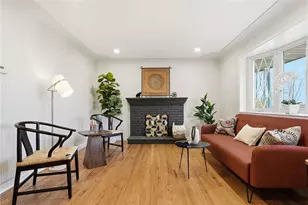 3135 Churchview Ave, Pittsburgh, PA 15227 - Photo 9