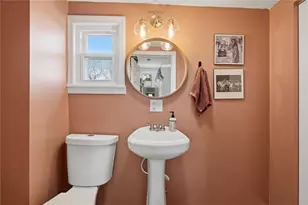 919 Eleanor St, Pittsburgh, PA 15203 - Photo 19