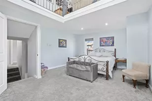 116 S Pasadena Dr, Pittsburgh, PA 15215 - Photo 23