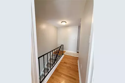 204 Thornberry Cir, Pittsburgh, PA 15234 - Photo 15