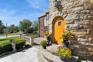 1247 Washington Rd, Pittsburgh, PA 15228 - Photo 3