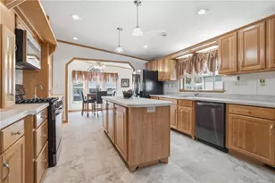 19 Jess Ln, North Fayette, PA 15057 - Photo 3