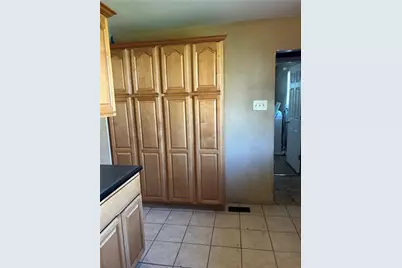 1714 Washington St, Heidelberg, PA 15106 - Photo 9