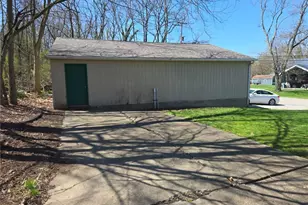 242 Stone Quarry Rd, Center Township, PA 15061 - Photo 27