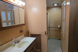 242 Stone Quarry Rd, Center Township, PA 15061 - Photo 19