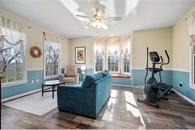 359 Ritter Rd, Ohio Township, PA 15143 - Photo 13