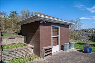 93 Pennsylvania Blvd, Monessen, PA 15062 - Photo 31